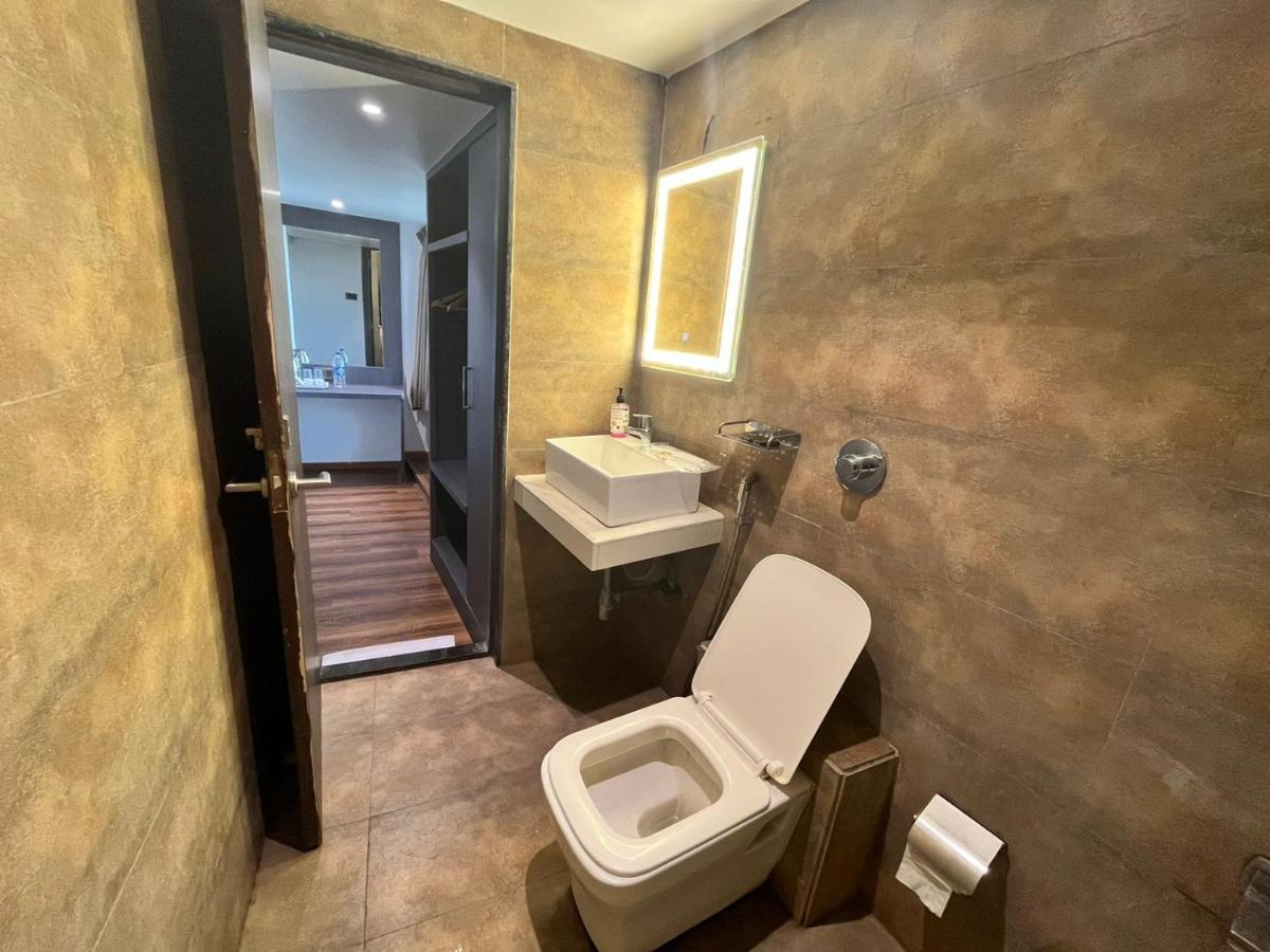 Hotel Pacific By Bestays Mumbai Exterior photo